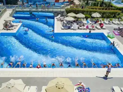 Royal Holiday Palace - 71