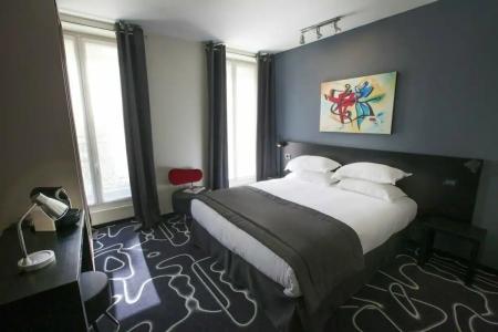 Helussi Hôtel - 89