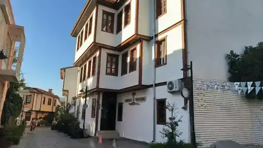 White Garden-Adult Only - 5
