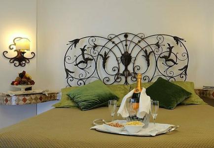 Farnese - 9