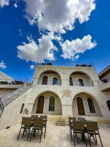 PALMYRA BOUTIQUE - 17