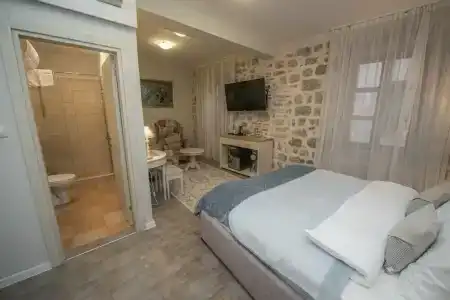 Antika Guesthouse - 40