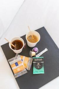 B&B Paris Porte des Lilas - 75