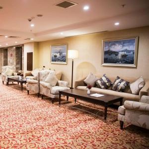Grand Aras & Suites - 61