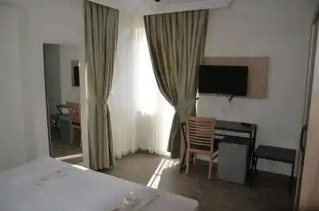 Piyes Otel - 56