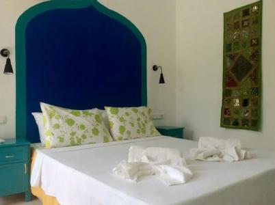 Sunset Boutique & Apartments - 76