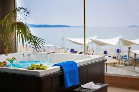 Blue Dream Palace Trypiti Beach Resort & Spa - 16