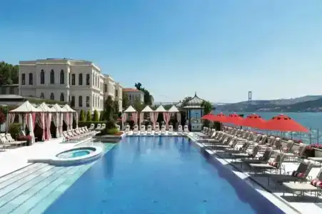 Four Seasons Istanbul at the Bosphorus - 22