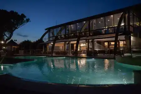 Canado Club Family Village