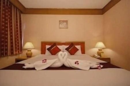 Silom Avenue Inn - 66