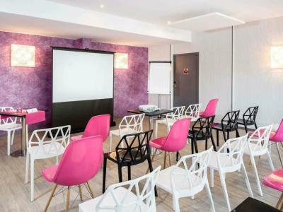 ibis Styles Blois Centre Gare - 63