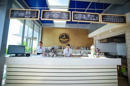 Iliria Internacional - 16