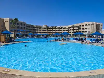 Beach Albatros Resort - 8