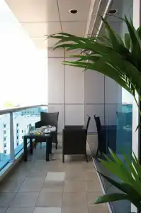 Mövenpick & Apartments Bur Dubai - 56