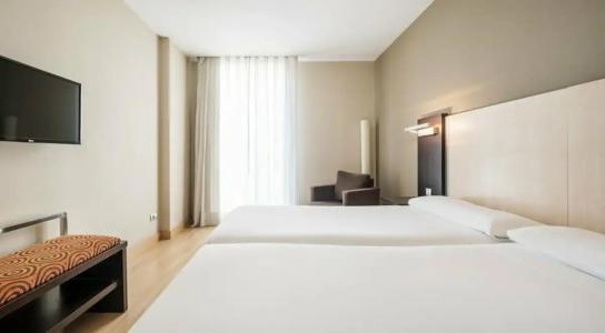 Ilunion Auditori - 90