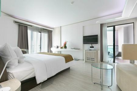 Pattaya Discovery Beach - SHA Extra Plus - 75