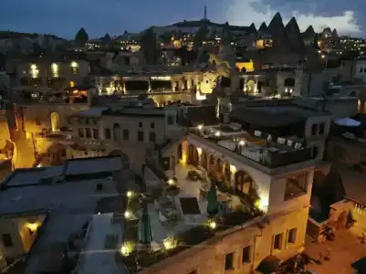 Caftan Cave Suites - 7