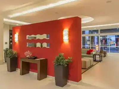 Four Points by Sheraton - 51