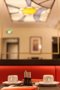 Hôtel Raspail Montparnasse - 81