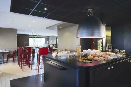 Kyriad Blois Nord - 79