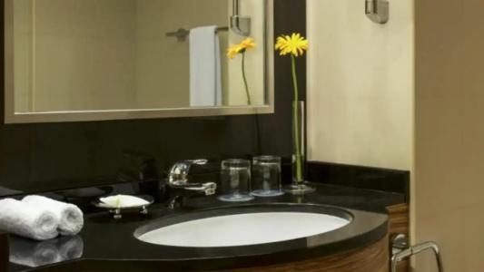 Four Points by Sheraton Downtown Dubai - 66