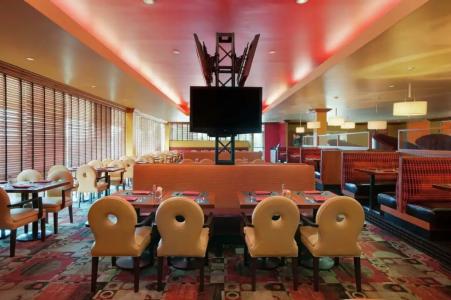 DoubleTree by Hilton Dallas - Love Field - 38