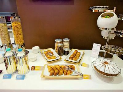 Mercure Roma Corso Trieste - 55