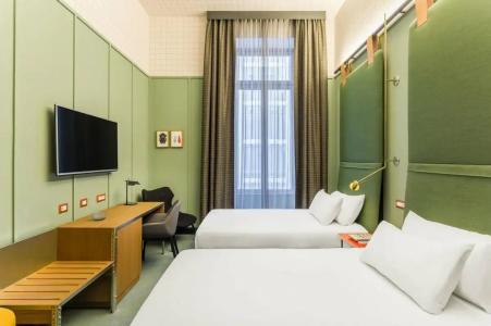 Room Mate Giulia - 10