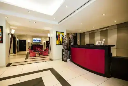 Park Lane Paris - 3