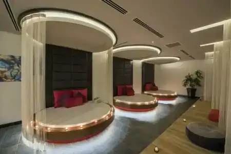 Elite Luxury Suite & Spa - 62