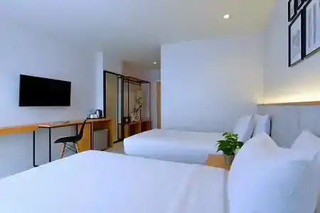 Ruenthip Pattaya - 81