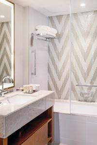 Novotel Deira Creekside Dubai - 27