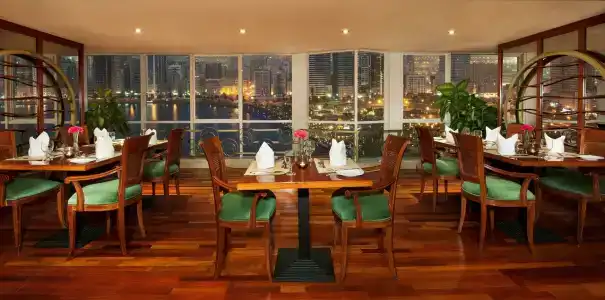 Golden Tulip Apartments - 4