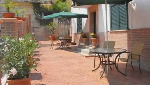 Villa Scotillo Guest House - 57