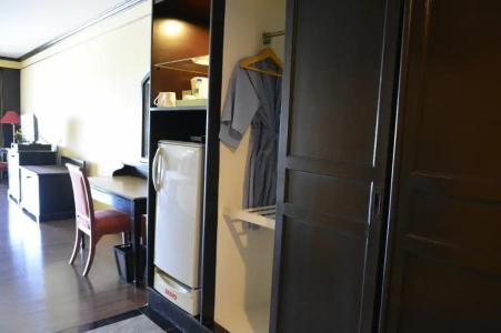 Sir James Resort - 17