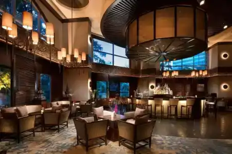 DoubleTree by Hilton Bangkok Ploenchit - SHA Plus Certified - 4