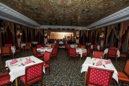 Riviera - Family and couples only - 60