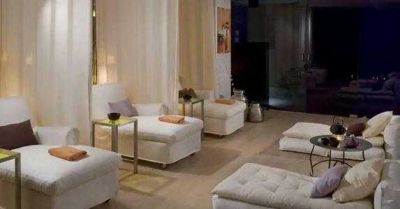 The Level at Melia Barcelona Sky - 93