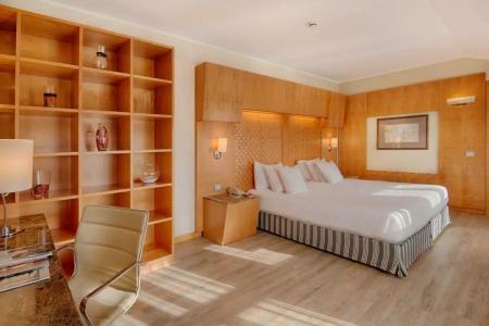 NH Collection Genova Marina - 35