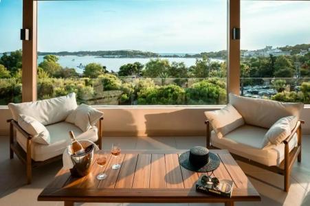 Somewhere Vouliagmeni - 9