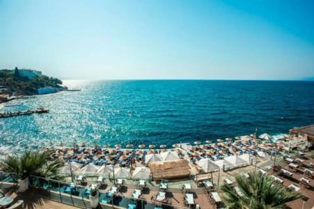 Charisma De Luxe - 60