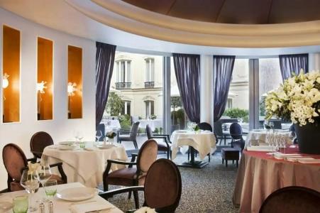 Hôtel Barrière Fouquet's Paris - 16