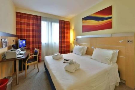Best Western Palace Inn - 67