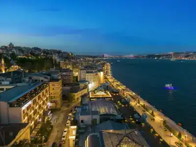 Novotel Istanbul Bosphorus - 2