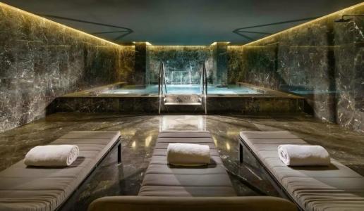 The One Barcelona GL - 10