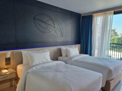 Pattaya Discovery Beach - SHA Extra Plus - 84