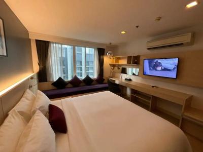 Arize Sukhumvit - 15