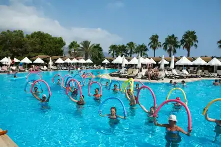 Crystal Flora Beach Resort - Ultimate All Inclusive - 37
