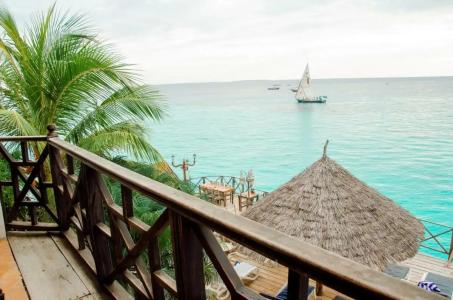 Langi Langi Beach Bungalows - 29