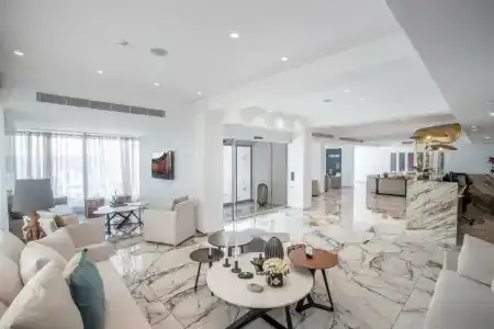 Kokkinos Boutique - 5